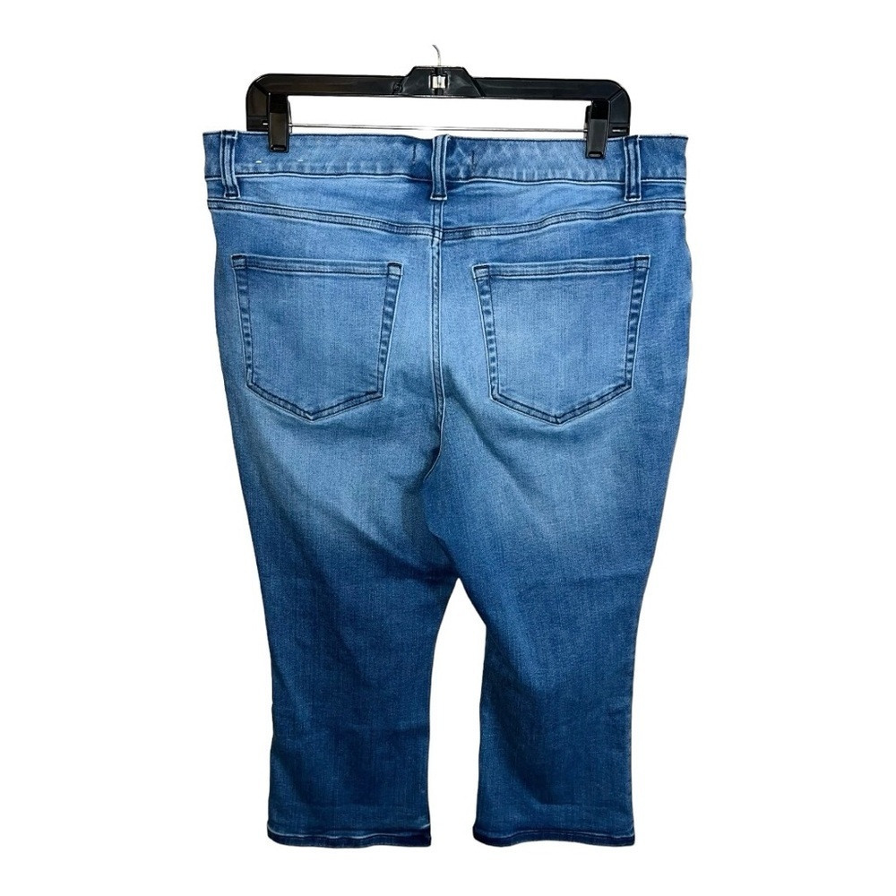 Lane Bryant Jeans Women’s Size 14 35x21 Blue Signature Fit Mid-Rise Pedal Crop - Picture 7 of 9